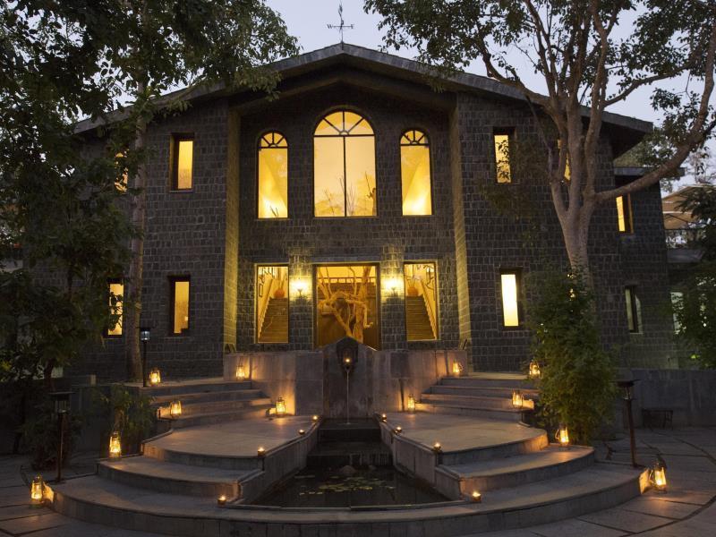 Singinawa Jungle Lodge Kanha Lagma Zewnętrze zdjęcie